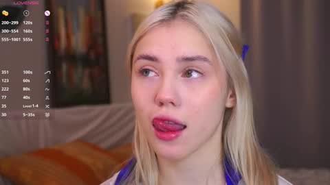 Adeline online show from December 1, 2025, 5:23 am