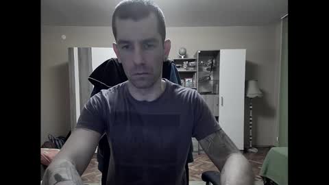 Runaway online show from February 5, 2025, 9:18 pm