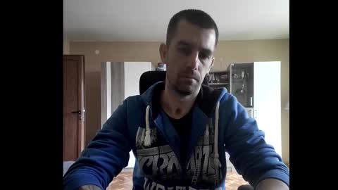 Runaway online show from October 16, 2025, 11:22 am