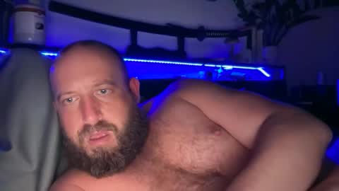 blue_eyes247 online show from May 20, 2026, 6:19 am