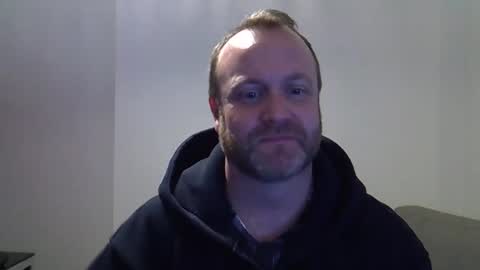 blue_eyes_paul online show from February 21, 2026, 12:00 am