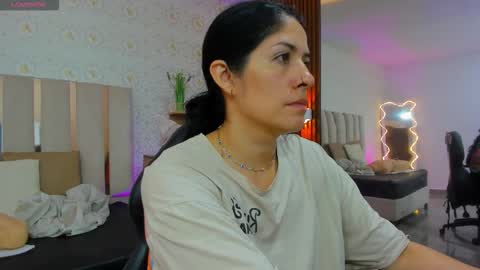 blue_tay1 online show from October 11, 2025, 11:53 am