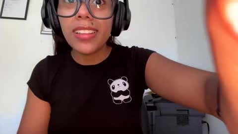 blueaby1 online show from October 30, 2025, 3:13 pm