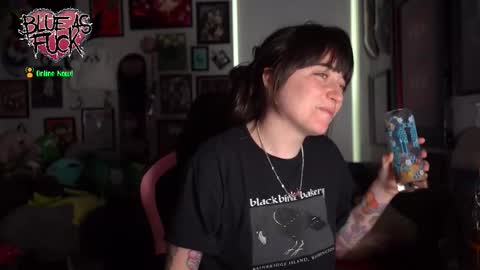 Blue online show from March 21, 2026, 1:32 am