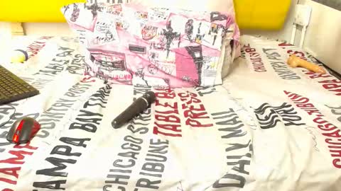 Snapshot of bluedi622952 chatting on February 7, 2025, 7:18 am Tee online show from February 7, 2025, 7:18 am