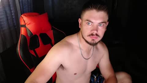 blueeyeboy0 online show from December 2, 2024, 4:31 am