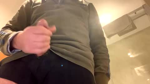 Snapshot of blueeyedboy021170 chatting on January 9, 2026, 10:22 pm blueeyedboy021170 online show from January 9, 2026, 10:22 pm