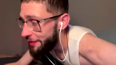 blueeyedcurvy online show from April 10, 2026, 6:40 am