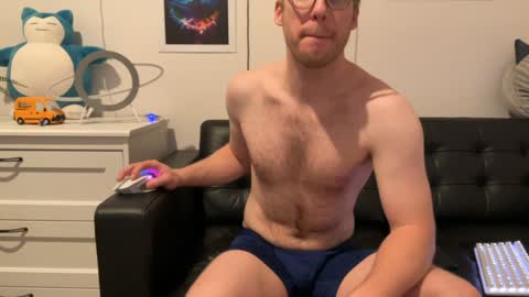 Snapshot of blueeyedtallguy chatting on December 9, 2024, 11:45 pm blueeyedtallguy online show from December 9, 2024, 11:45 pm