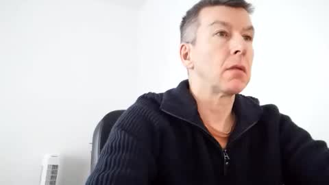 blueeyesteele online show from January 6, 2026, 1:26 pm