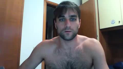 bluejoee online show from October 26, 2025, 7:58 am