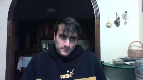 bluejoee online show from November 15, 2025, 2:24 pm