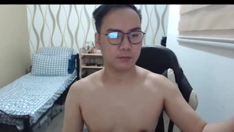 Andy Tan online show from March 4, 2026, 2:39 am