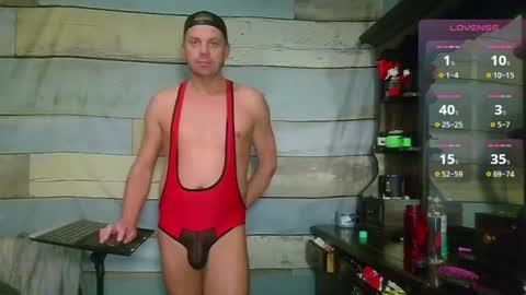 Snapshot of blueyes_hung1 chatting on June 26, 2026, 8:30 am Fun Boi online show from June 26, 2026, 8:30 am
