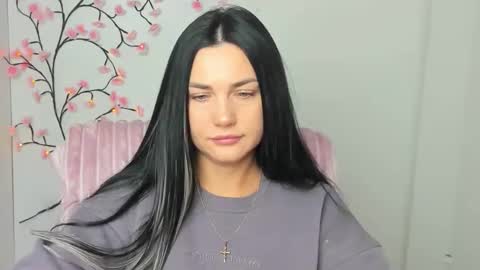 Kelly online show from February 19, 2026, 6:42 am