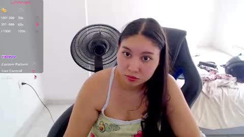 Snapshot of blumbum chatting on July 3, 2026, 8:59 pm Hey guysI am BrendaWelcome my room online show from July 3, 2026, 8:59 pm