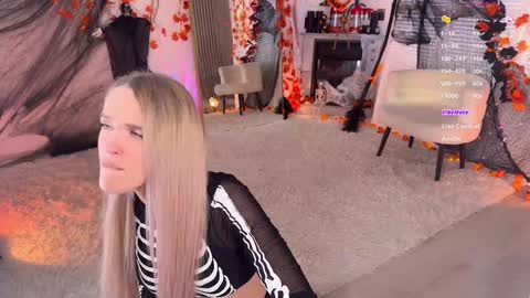 Mikki chan online show from October 29, 2025, 11:45 am