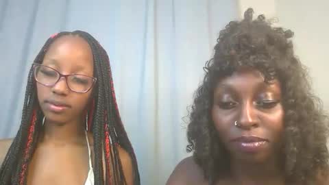 Belle online show from November 10, 2025, 9:25 pm