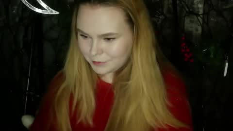 blushing_star online show from January 15, 2026, 4:44 pm