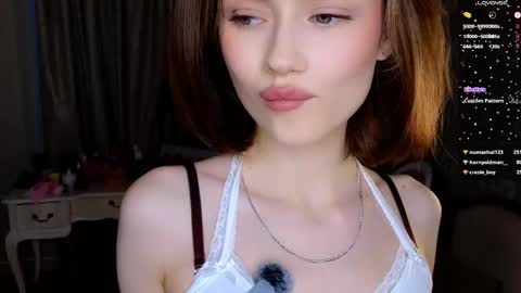Snapshot of bluuemarine chatting on June 3, 2026, 5:40 pm Mary online show from June 3, 2026, 5:40 pm