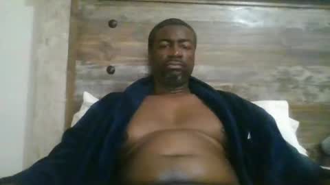 bluuthunder1914 online show from February 4, 2025, 3:33 am