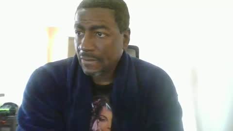 bluuthunder1914 online show from September 15, 2025, 5:02 pm