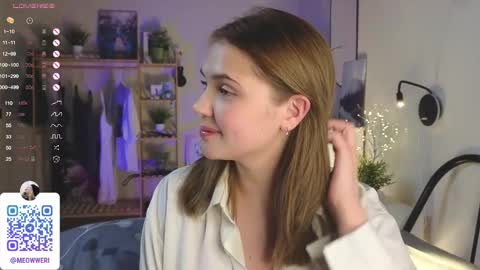 Erica online show from February 22, 2025, 10:31 pm