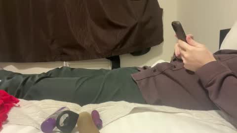 bmclovin_7 online show from January 2, 2025, 4:09 am