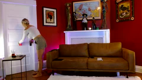 Snapshot of bnczuperzexy chatting on January 24, 2025, 4:16 am ZuperZexyZounds online show from January 24, 2025, 4:16 am