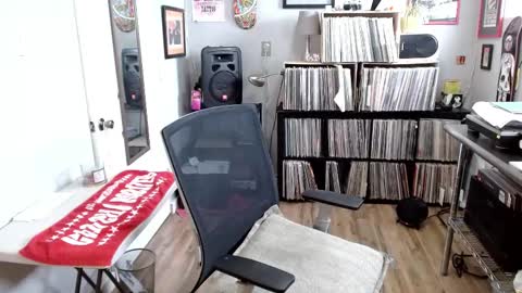 Snapshot of bnczuperzexy chatting on March 7, 2025, 7:16 pm ZuperZexyZounds online show from March 7, 2025, 7:16 pm