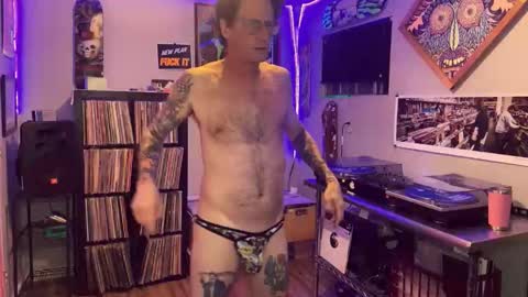 ZuperZexyZounds online show from March 16, 2026, 5:13 am