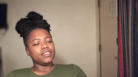 Snapshot of bnwo_goddess chatting on September 20, 2025, 1:12 pm       online show from September 20, 2025, 1:12 pm