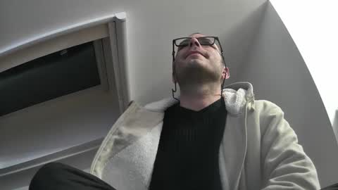 bo22222222 online show from March 15, 2026, 8:15 pm