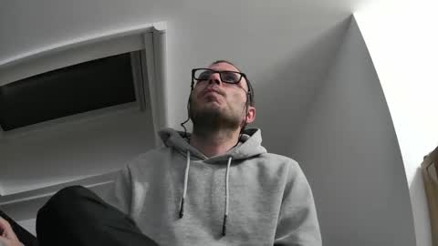 bo22222222 online show from April 1, 2026, 6:25 am