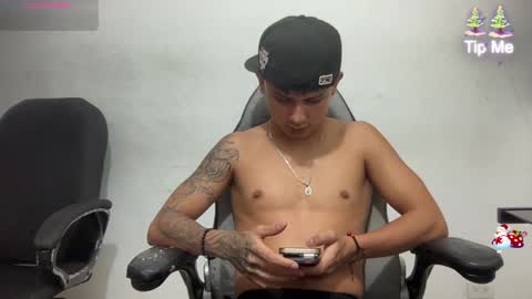 Snapshot of bob_pettersonn chatting on December 3, 2024, 4:36 am Bob  INDEPENDENT MODEL online show from December 3, 2024, 4:36 am