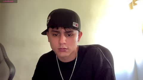 Snapshot of bob_pettersonn chatting on December 8, 2024, 6:39 pm Bob  INDEPENDENT MODEL online show from December 8, 2024, 6:39 pm