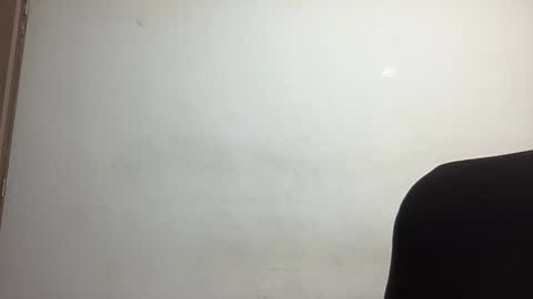 Snapshot of bob_pettersonn chatting on December 29, 2024, 1:02 am Bob  INDEPENDENT MODEL online show from December 29, 2024, 1:02 am