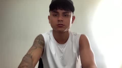 Snapshot of bob_pettersonn chatting on February 22, 2025, 8:09 pm Bob  INDEPENDENT MODEL online show from February 22, 2025, 8:09 pm