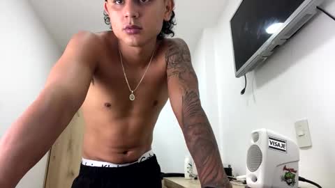 Snapshot of bob_pettersonn chatting on September 10, 2025, 2:11 am Bob  INDEPENDENT MODEL online show from September 10, 2025, 2:11 am