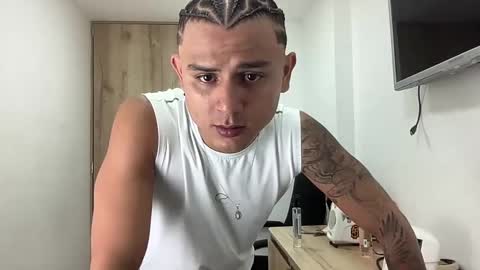 Snapshot of bob_pettersonn chatting on September 17, 2025, 3:30 am Bob  INDEPENDENT MODEL online show from September 17, 2025, 3:30 am