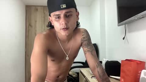 Snapshot of bob_pettersonn chatting on September 28, 2025, 6:30 am Bob  INDEPENDENT MODEL online show from September 28, 2025, 6:30 am