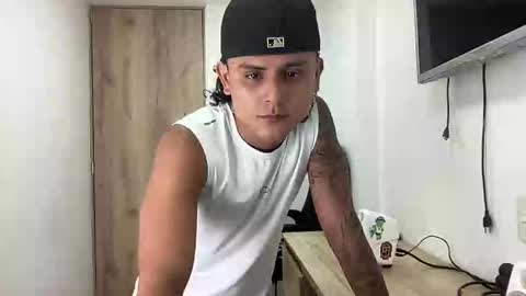 Snapshot of bob_pettersonn chatting on October 12, 2025, 3:16 am Bob  INDEPENDENT MODEL online show from October 12, 2025, 3:16 am