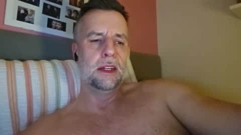 Snapshot of bobberman78 chatting on February 14, 2026, 5:48 am Dan online show from February 14, 2026, 5:48 am