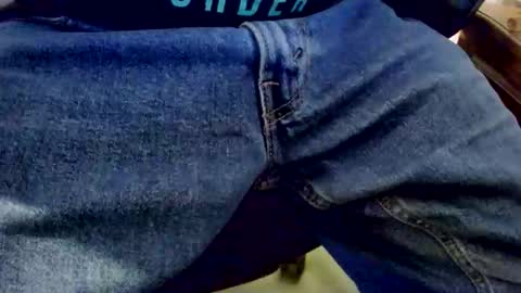 Snapshot of bobbie420_ chatting on November 4, 2025, 2:32 am bobbie420_ online show from November 4, 2025, 2:32 am