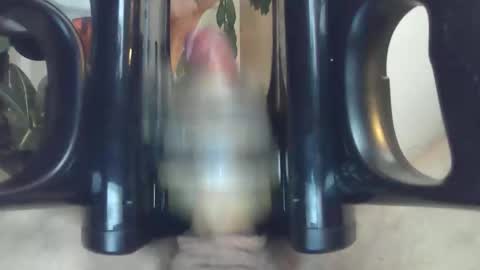 Bobby123 online show from October 31, 2025, 4:52 pm