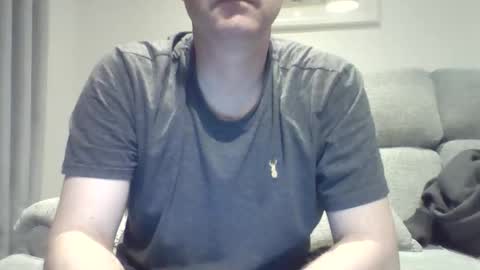 bobby_113 online show from March 21, 2026, 5:01 am
