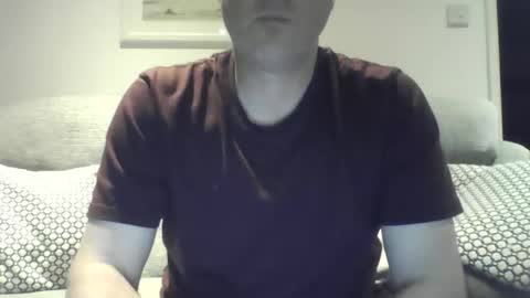 bobby_113 online show from May 4, 2026, 12:50 am