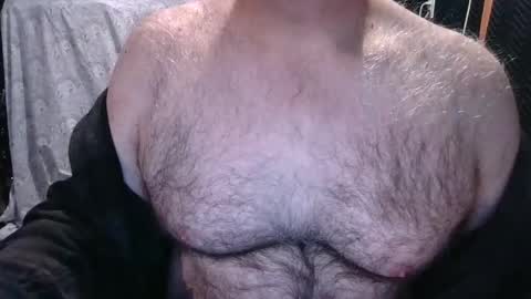 BobbyHill27b online show from December 3, 2025, 2:15 pm