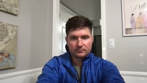 bobbylightfoot3 online show from December 13, 2024, 10:34 pm