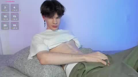 Snapshot of bobrikgay chatting on November 5, 2025, 2:44 am BOBRIKGAY online show from November 5, 2025, 2:44 am